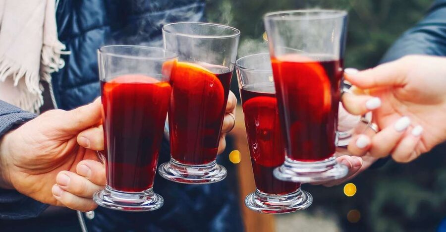Leipzig: Mulled Wine Motorboat Tour - Key points at a glance