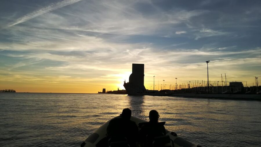 Lisbon Speedboat Sunset with Monuments Sightseeing - Safety, comfort, and who should skip it