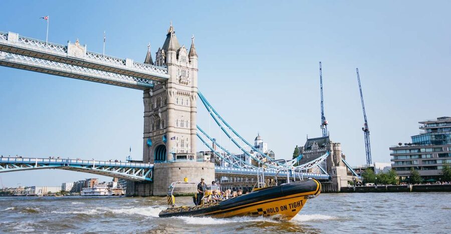 London: 45-Minute Speedboat Sightseeing Tour - St. Paul’s, the Globe, and The Shard