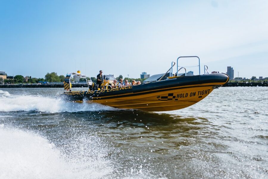 London: 45-Minute Speedboat Sightseeing Tour - Is $77 a fair price?