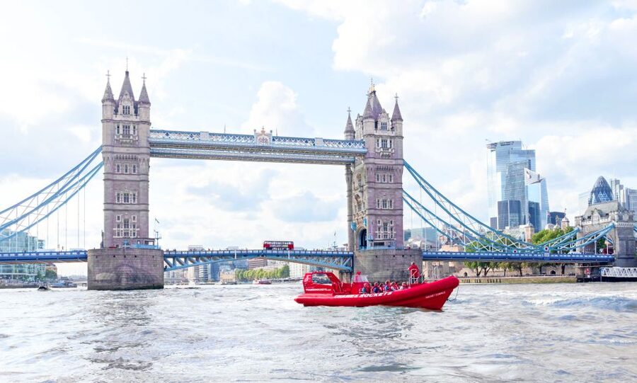 London: River Thames Speed Boat Tour - Boarding beneath the London Eye