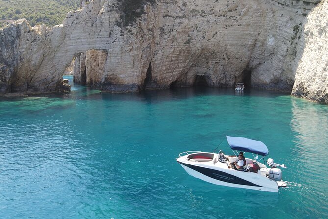 Luxury Speedboat Cruise to Shipwreck and Blue Caves - Filipoi Beach for swimming and snorkeling