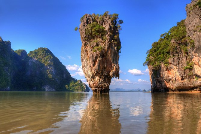 Luxury Speedboat : Day trip to PhiPhi with National Park fee - The 8 a.m. hotel pickup needs attention