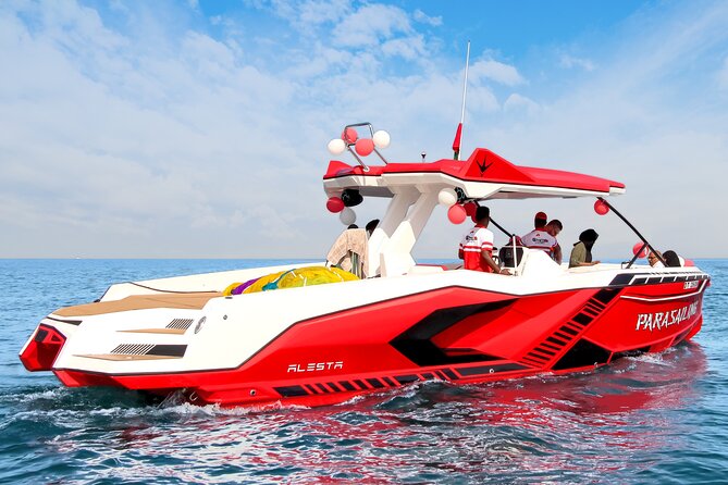 Luxury Sport Speed Boat Rental in Dubai - What the $390.80 group price means