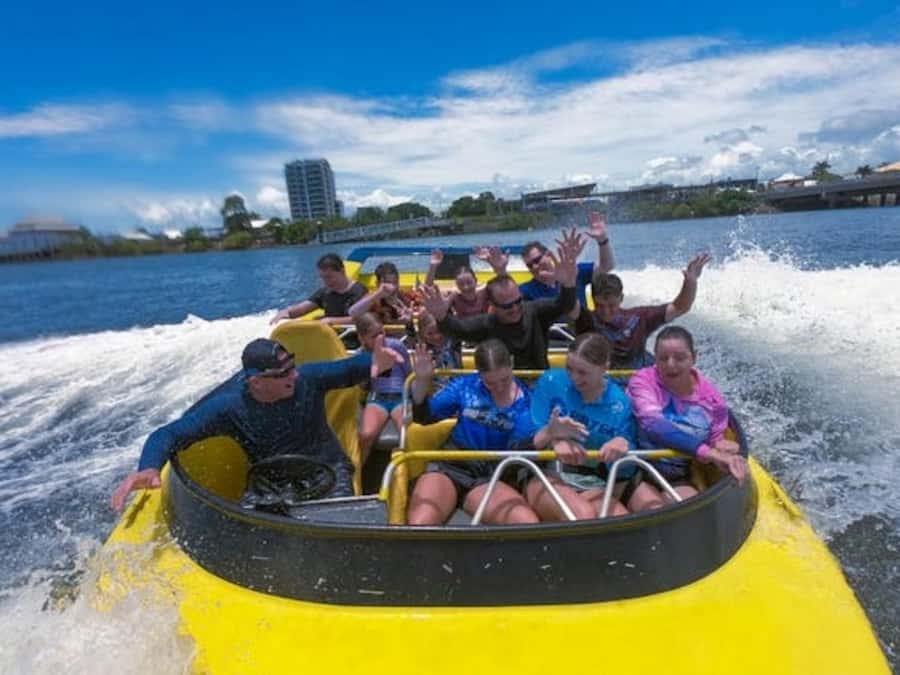 Mackay: Jet Boat Ride: Wettest ride in Aus - Meeting at Red Dog Brewery