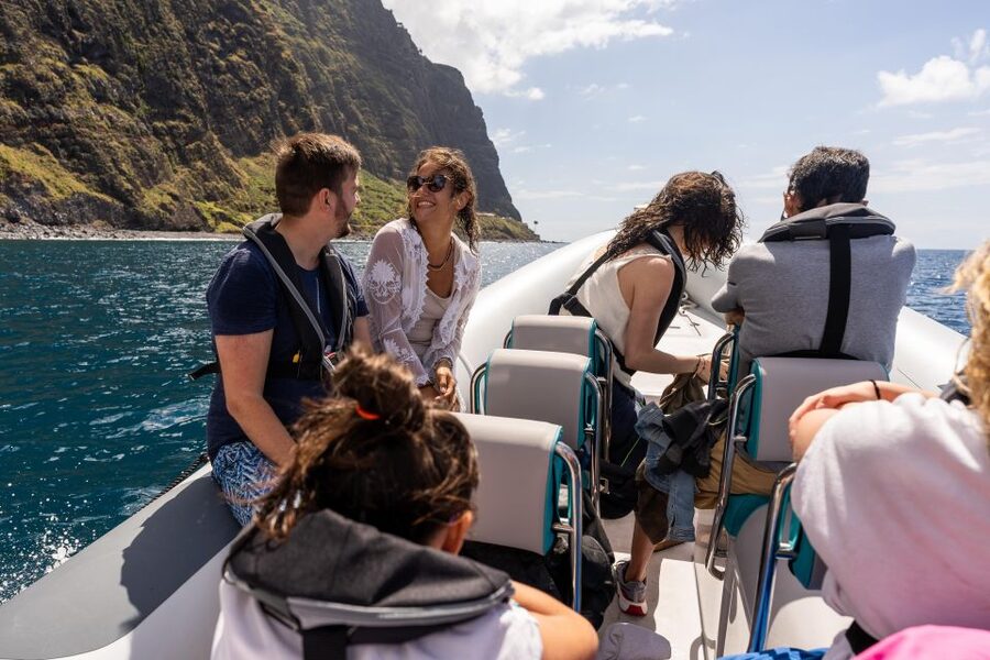 Madeira: Coastal sightseeing tour by RIB boat - A short stop at Câmara de Lobos