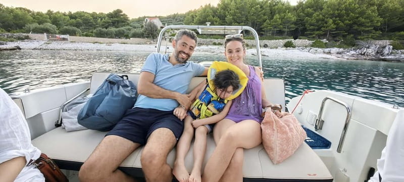Makarska: Speedboat Sunset Tour to hidden bay on island Brač - Cancellation and basic booking notes