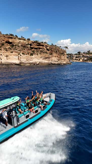 Mallorca: 2h speedboat tour, visit caves, cliffs and snorkel - One hour at the clear-water swimming cove