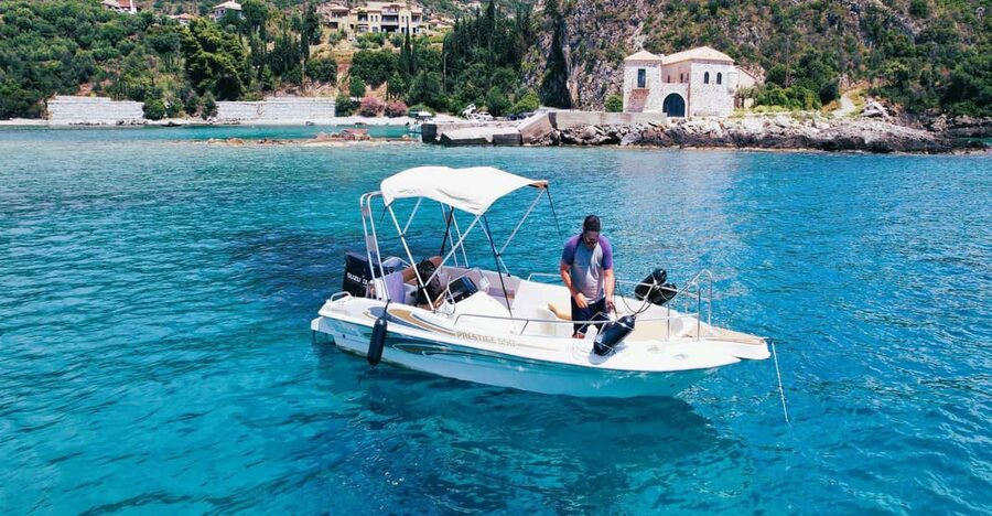 Mani Boats Kardamili - Rent self drive motorboats - Foneas caves and swimming coves