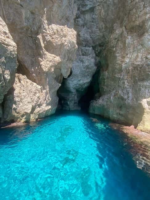 Marettimo: Island Speedboat Tour with Cave Visits & Swimming - The captain, the boat, and the group size