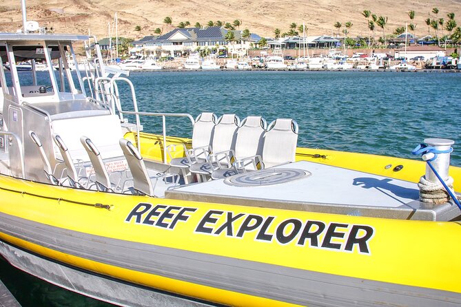 Maui Snorkel Adventure: Molokini Crater and Turtle Cove - Stop one: clear water inside Molokini Crater