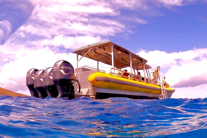 Maui Snorkel Adventure: Molokini Crater and Turtle Cove - The ride toward Molokini Crater