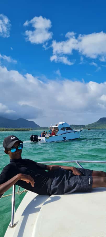 Mauritius: Snorkel and Swim with Dolphins on Speedboat Tour - Booking advice and cancellation flexibility