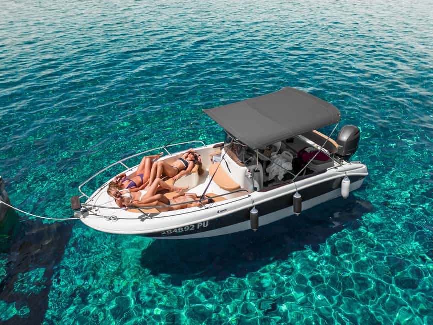 Medulin: Morning on Speedboat with Cave & Island Snorkeling - The Islet With Dinosaur Footprints