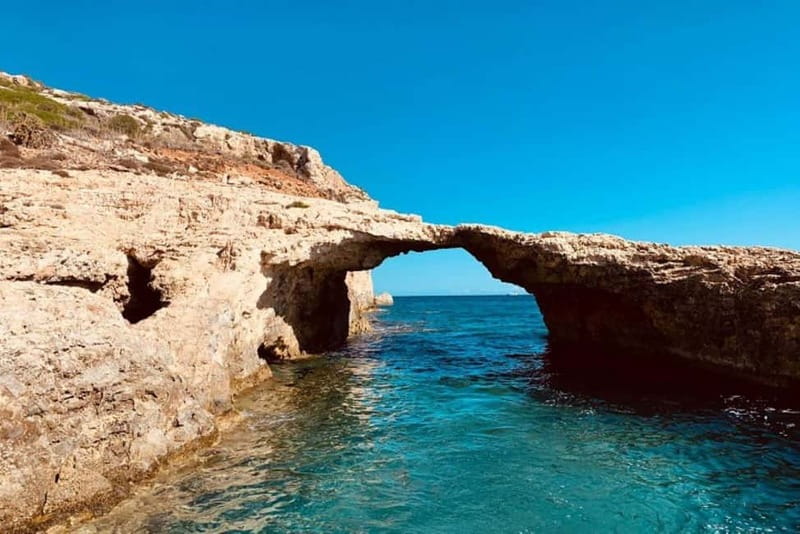 Mellieha: 1:00pm Speedboat round Comino Caves 2h Blue Lagoon - Key points to know before booking