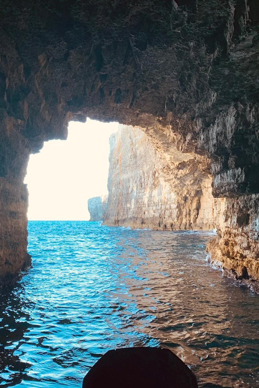 Mellieha: 3:00pm Speedboat round Comino Caves 2h Blue Lagoon - A fast start from Marfa Bay