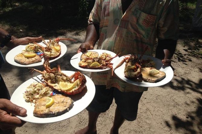 Mesmerizing Ile aux Cerf: Speed Boat, GRSE, Lunch & Undersea walk (Full Day) - Barbecue lunch at Islet Margenie