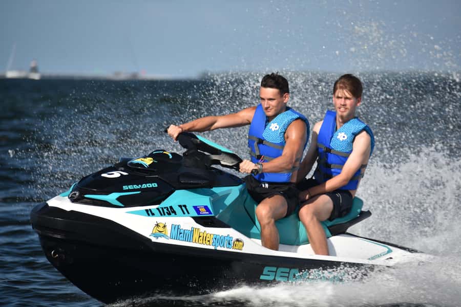 Miami: Jet Ski and SpeedBoat - The Safety Briefing and Boating Exam