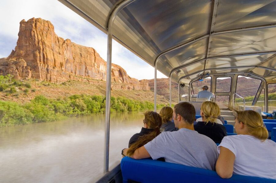 Moab: 1-Hour Express Jet Boat Tour on Colorado River - Morning or afternoon: choosing your slot