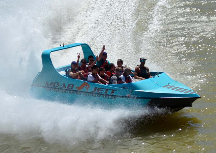 Moab: 2-Hour New Zealand style Adventure Jet Boat Tour - Why this Colorado River ride is different from a calm boat cruise