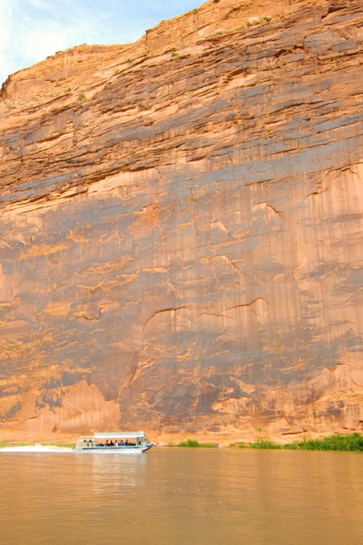 Moab: 3-Hour Jet Boat Tour to Dead Horse Point State Park - Roadside Petroglyphs and Jug Handle Arch