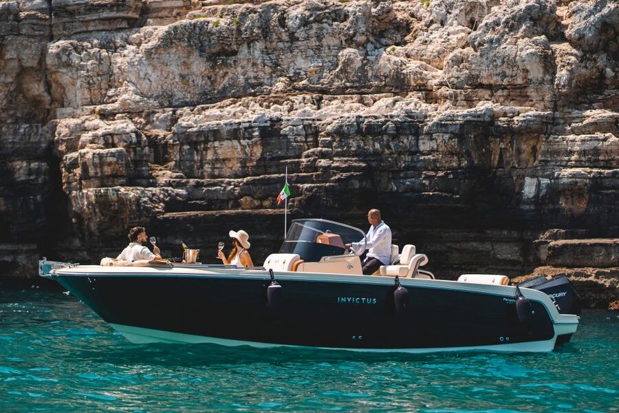 Monopoli: Private Sightseeing Speedboat Tour with Champagne - Food, drinks, and what to bring