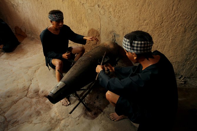 Morning CuChi Tunnels-Tapioca-Secret Traps Luxury Speedboat 2Ways - Who will enjoy this day most?