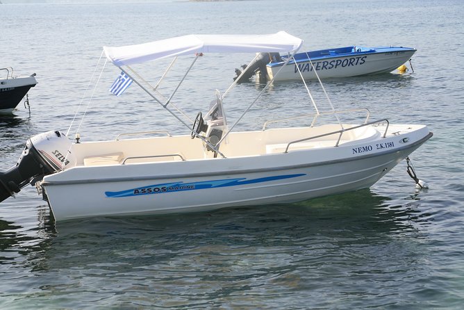 Motor boat hire in corfu Asso 4.85 - Why a self-drive boat makes sense in Corfu