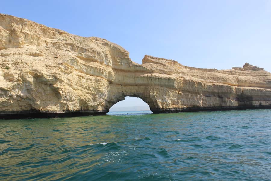 Muscat: Dolphin Watching and Snorkeling Tour By Speed Boat - Leaving Marina Bandar Al Rowdha at 10am