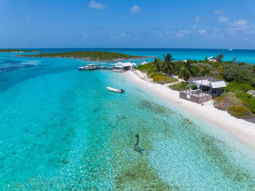 Nassau: Exuma Powerboat Day Trip - A conch salad demonstration with local flavor