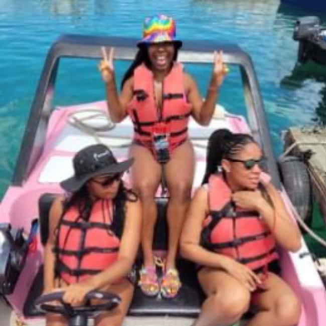 Nassau: Self Drive Speed Boat & Guided ATV Tour + Free Lunch - Lunch, timing, and the value of the $275 price