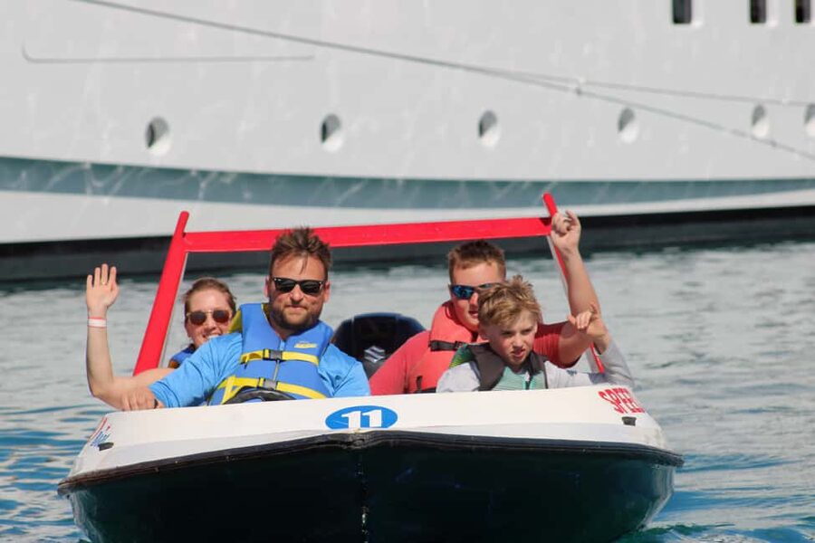 Nassau: Self-Drive Speedboat Ride and Pig Swimming Encounter - Taking the wheel from Nassau