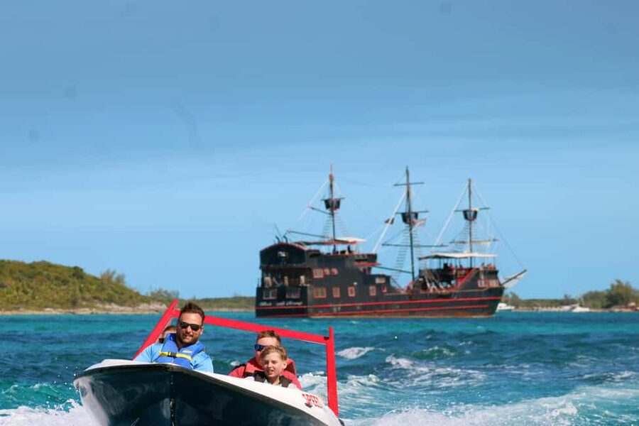 Nassau: Self-Drive Speedboat Ride and Pig Swimming Encounter - Why the $120 price can make sense