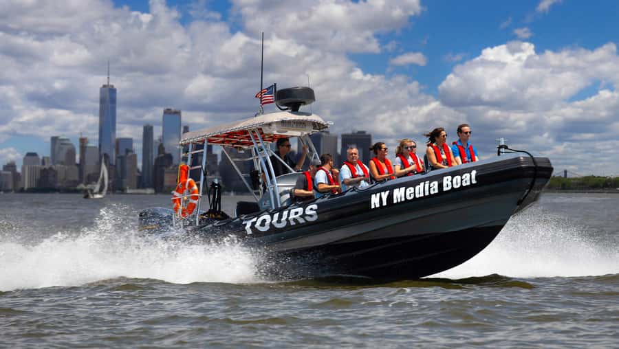 New York City: Harbor Speedboat Tour - Why this boat ride works so well in New York