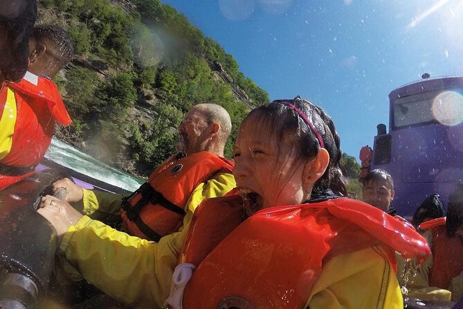 Niagara Falls Canada Open-Top (Wet) Jet Boat Tour - A Niagara ride built around getting drenched