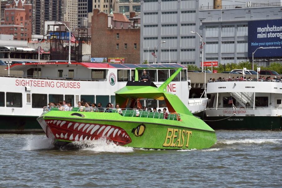 NYC: Circle Line "The Beast" Midtown/Downtown Speedboat Ride - What the crew adds