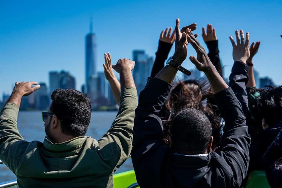 NYC: Circle Line "The Beast" Midtown/Downtown Speedboat Ride - Is $34 a good deal?