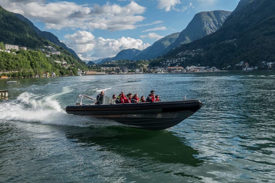 Odda: RIB Boat Tour on the Hardangerfjord - What the two-hour route feels like
