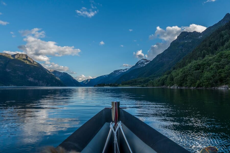 Odda: RIB Boat Tour on the Hardangerfjord - Why the small group matters