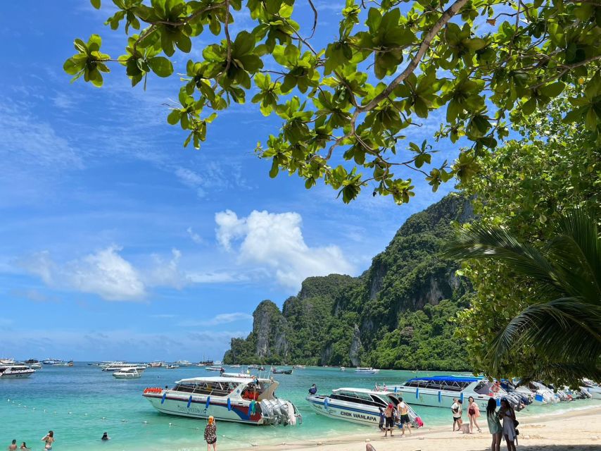 One Day Phi Phi Island by speed boat ( Join ) - What this Phi Phi day actually feels like