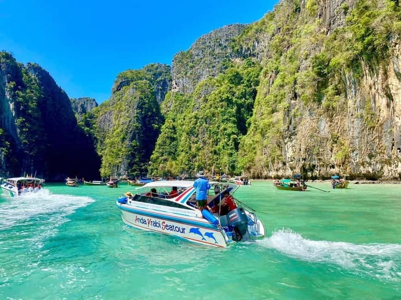 One Day Phi Phi Island by speed boat ( Join ) - Monkey Bay: a fast look at the macaques