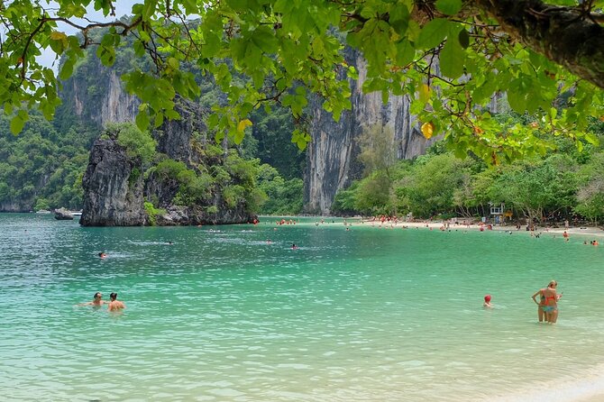 One-Day Tour at Hong Islands by Speedboat from Krabi - Is $48.83 good value?