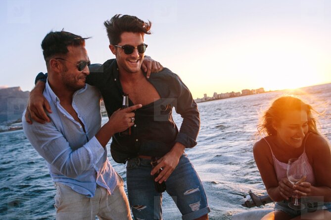 Open Bar Sunset Cruise in Catamaran or Speedboat (Best Deal) - The Speedboat: Music, Rum, and a Smaller Party
