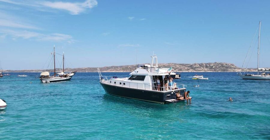 Palau: La Maddalena Archipelago Motorboat Tour with Lunch - Leaving Palau on the Emanuel IV