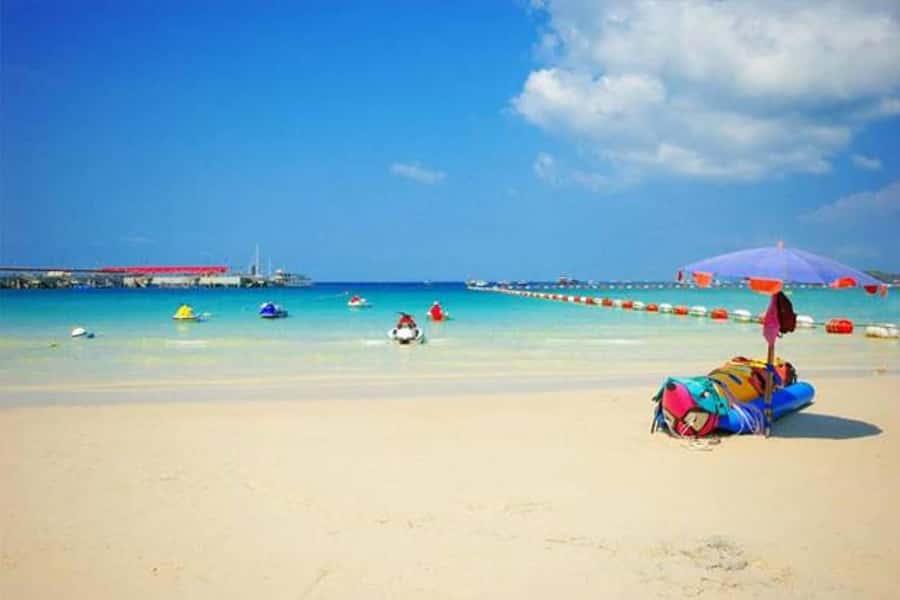 Pattaya: Coral Island Speed Boat, Sea Walker and Lunch - Who should choose this experience?
