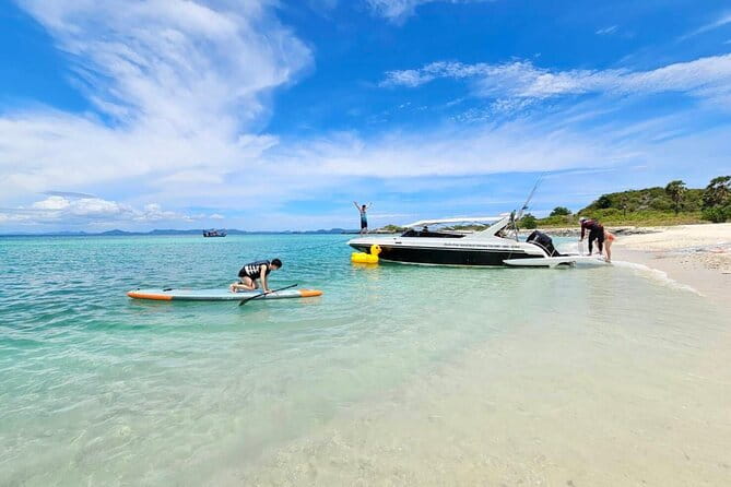 Pattaya: Private Speedboat 2-4 Islands Hopping with Lunch - Koh Rin, where the water toys get used