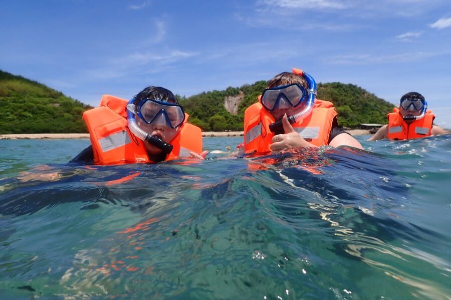 Pattaya: Private Speedboat to Coral Islands Cruise - Koh Larn and its popular beaches