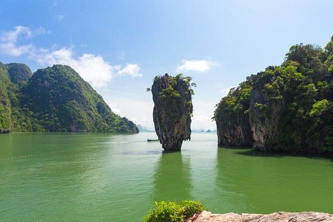 Phang Nga Bay Premium Trip Speed Boat Tour - Koh Mak Noi, an early stop away from the crowds