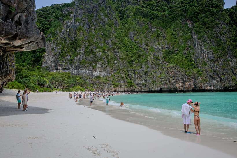 Phi Phi: Early Morning Speed Boat to Maya Bay - Viking Cave is a brief sight