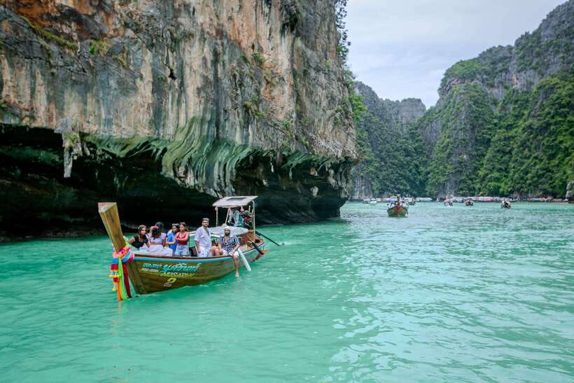 Phi Phi: Early Morning Speed Boat to Maya Bay - Shark Point and Monkey Beach finish the circuit